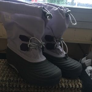 Sorel women’s boots sz 5
